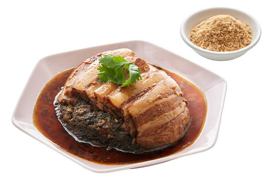 化口梅干肉 Steamed Pork Belly with Preserved Vegetable